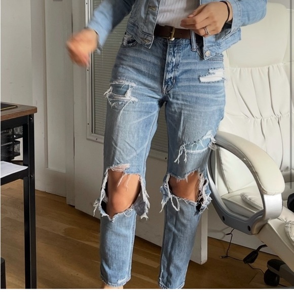 2 pairs of jeans (two American Eagle). - Picture 14 of 14